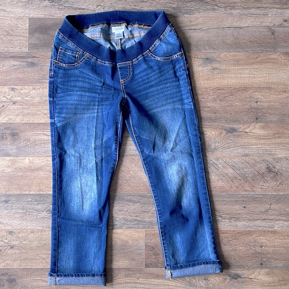 Motherhood Maternity Pants - Maternity Capri Jeans
